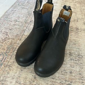 Blundstone boot black size 8 women/ 5 AU size